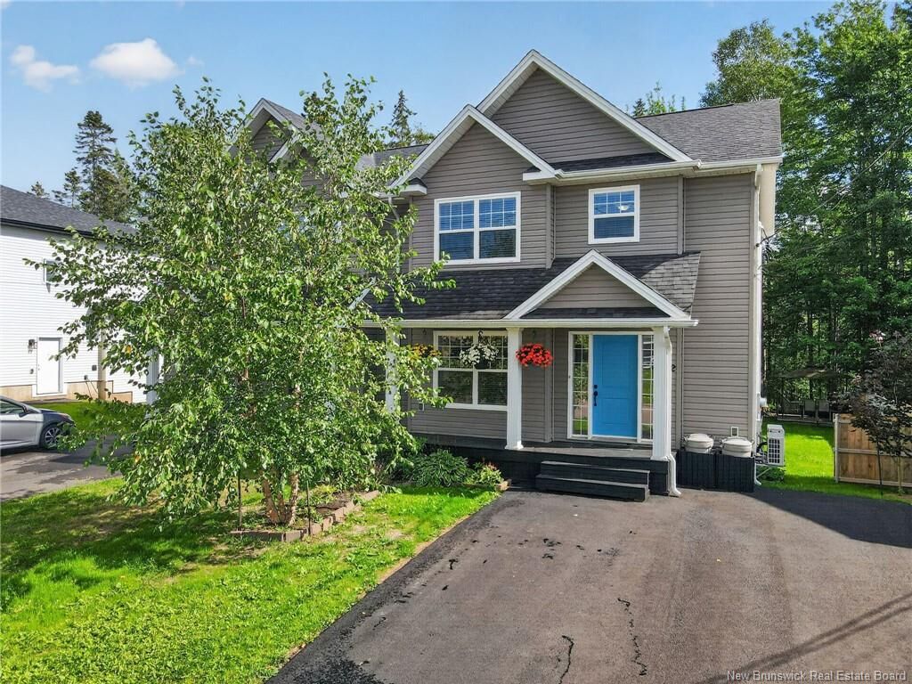 Property Photo:  302 Lady Russell  NB E1E 0G1 
