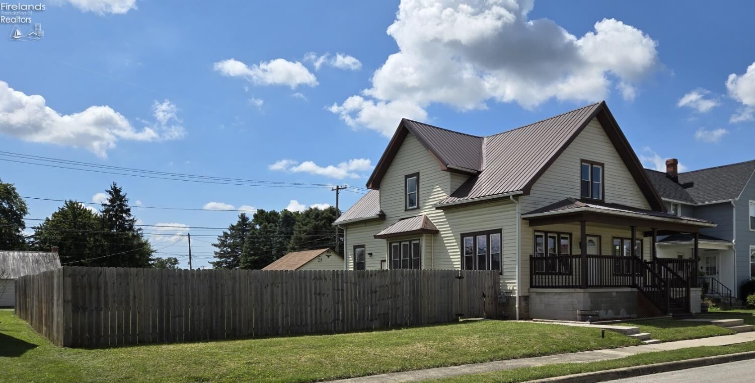 Property Photo: 91 1st Avenue OH 44883