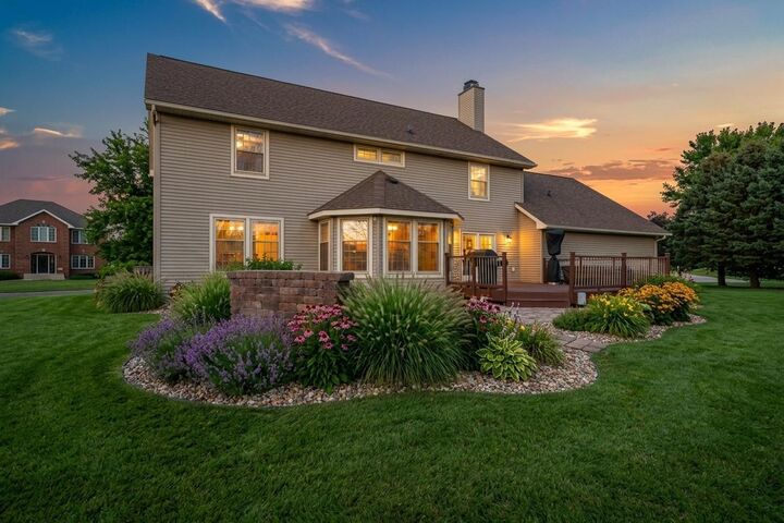 Property Photo:  800 27th Street SW  MN 55912 