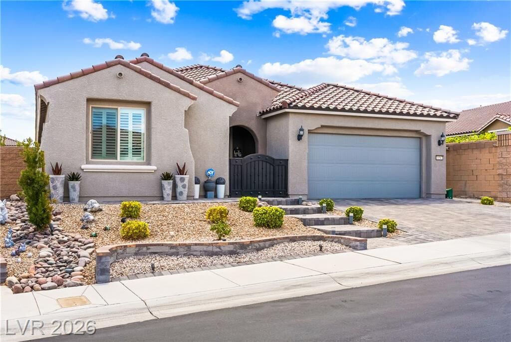 Property Photo:  10587 Skye Paseo Avenue  NV 89166 