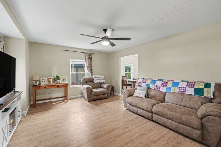 Property Photo: 1004 6th Street KY 41008