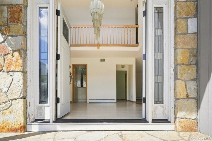 Property Photo: 8 Cobbling Rock Drive NY 10536