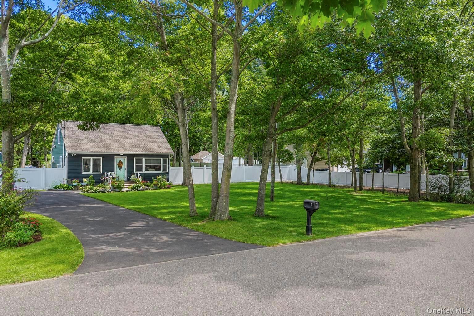Property Photo:  51 Roberts Road W  NY 11967 