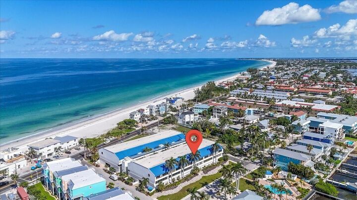 Property Photo:  1007 Gulf Drive N 217  FL 34217 