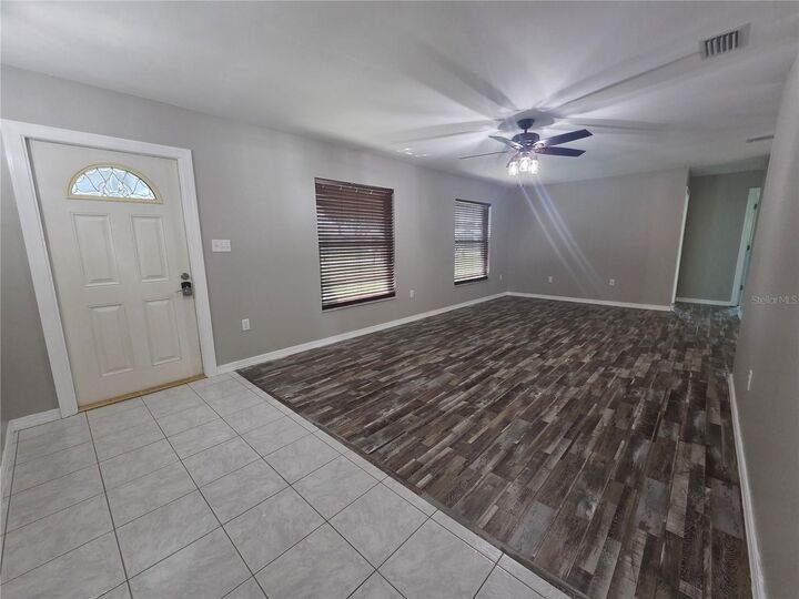 Property Photo:  509 Reading Street NW  FL 33952 