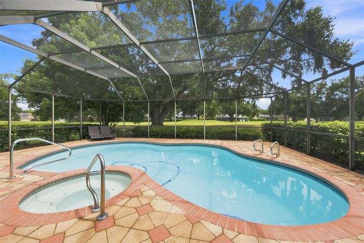 Property Photo: 550 Palmdale Drive FL 34677
