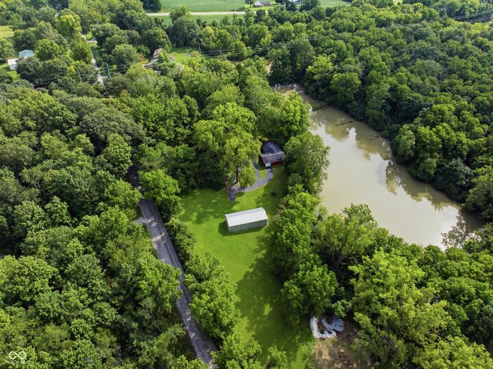Property Photo: 21612 Dunbar Road IN 46069
