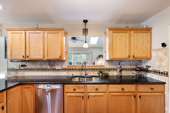 Property Photo:  2081 Upper Ridge Rd  WI 53074 
