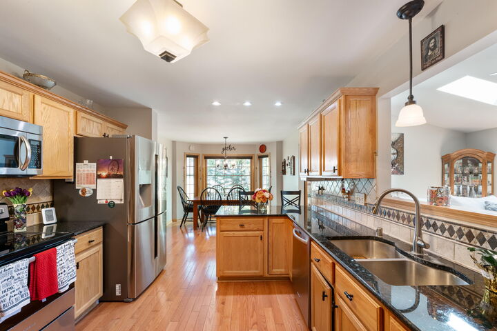 Property Photo: 2081 Upper Ridge Rd WI 53074