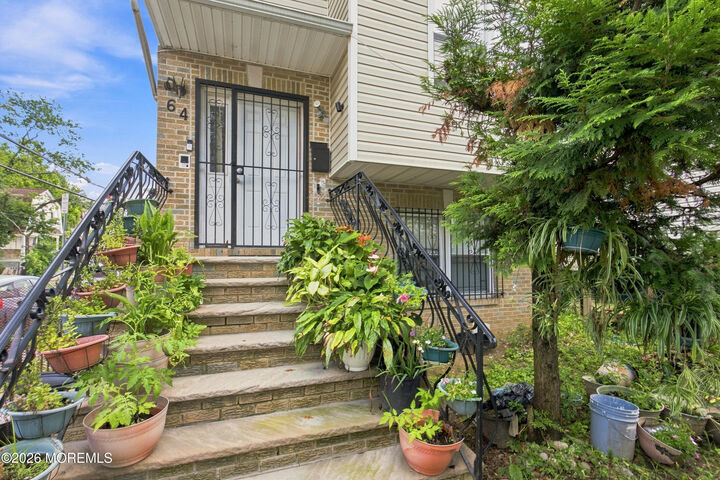 Property Photo: 64 Fabyan Place NJ 07108