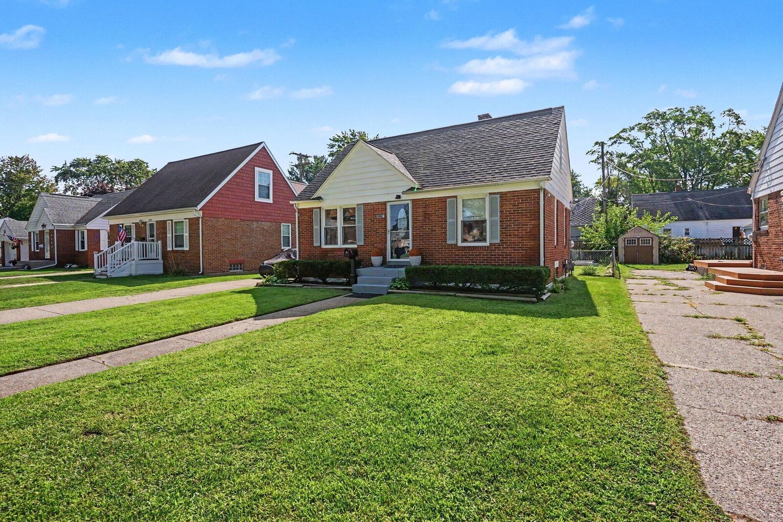 Property Photo:  3002 Dawes Road  MI 49441 