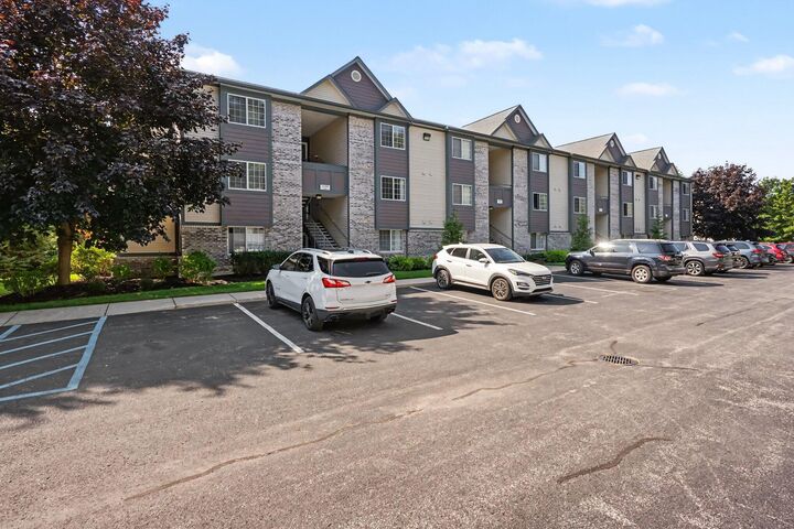 Property Photo: 18400 N Ridge Court MI 49456