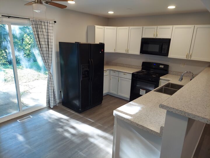 Property Photo: 211 Malibu Drive IL 60440