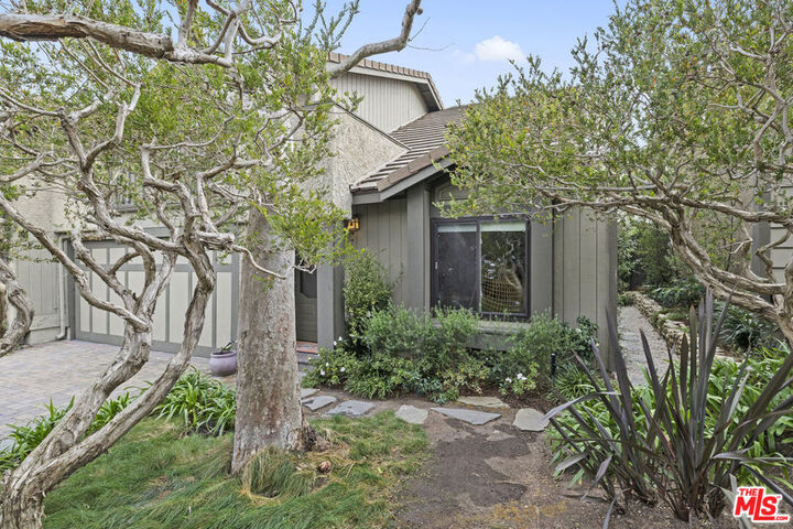 Property Photo:  29206 Heathercliff Road  CA 90265 
