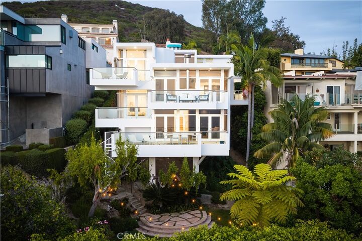Property Photo: 1061 Skyline CA 92651
