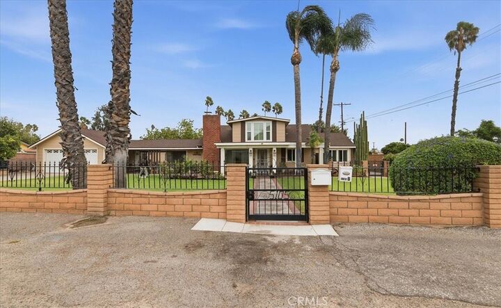 Property Photo: 5105 Golden CA 92505