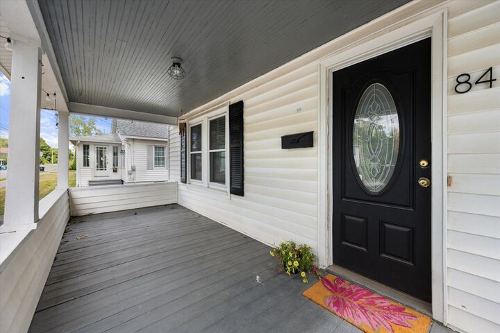 Property Photo:  84 Fourteenth Street  ME 04401 