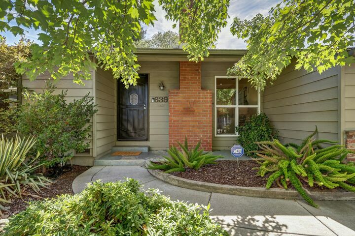 Property Photo:  639 El Dorado Way  CA 95819 