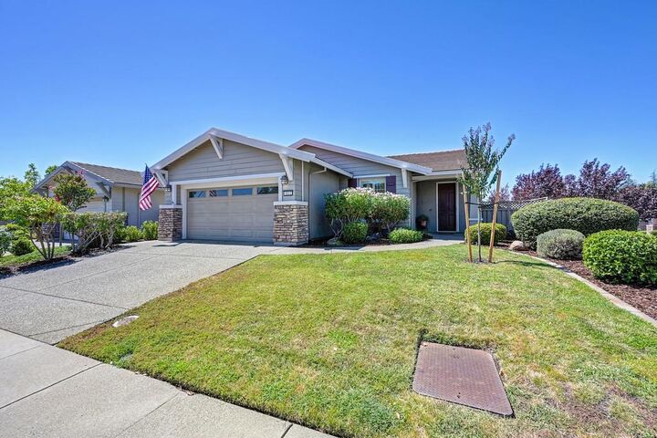 Property Photo: 3012 Black Hawk Lane CA 95648