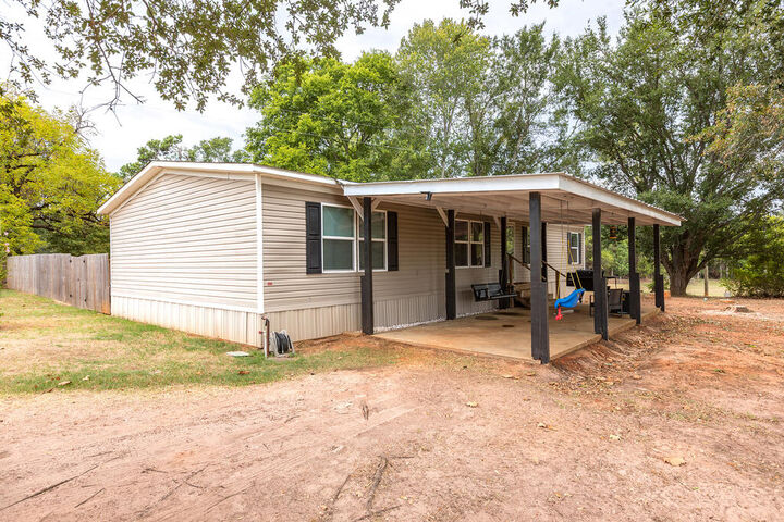 Property Photo:  1703 Cr 262  TX 75965 
