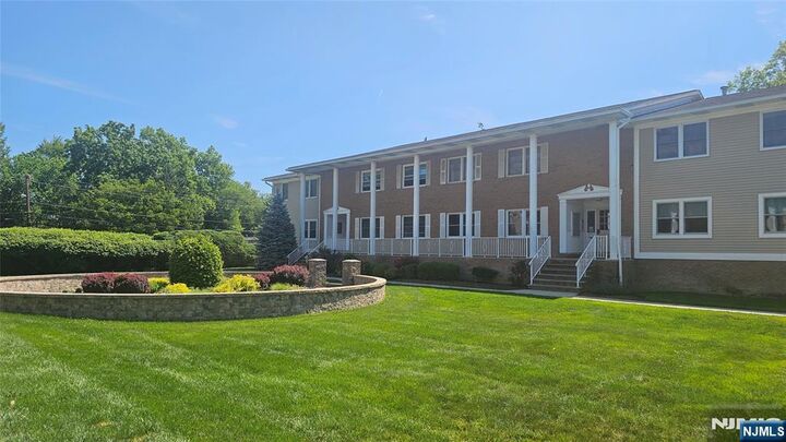Property Photo:  105 Newark Pompton 13  NJ 07440 