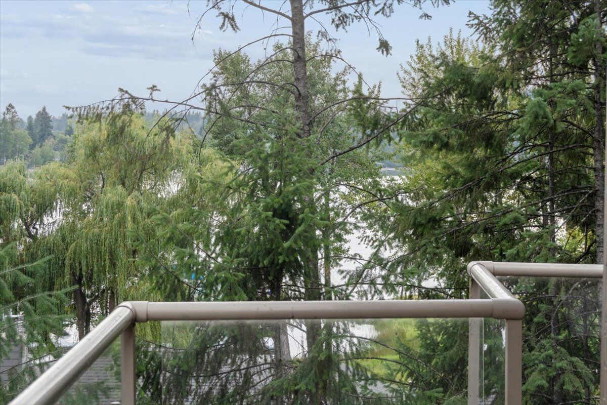 Property Photo:  300 Bay Point Drive 16D  MT 59937 