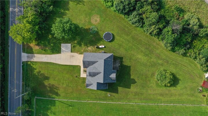 Property Photo: 9802 Sharrott Road OH 44514
