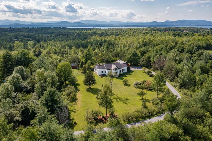 Property Photo: 1576 Ferry Road VT 05445