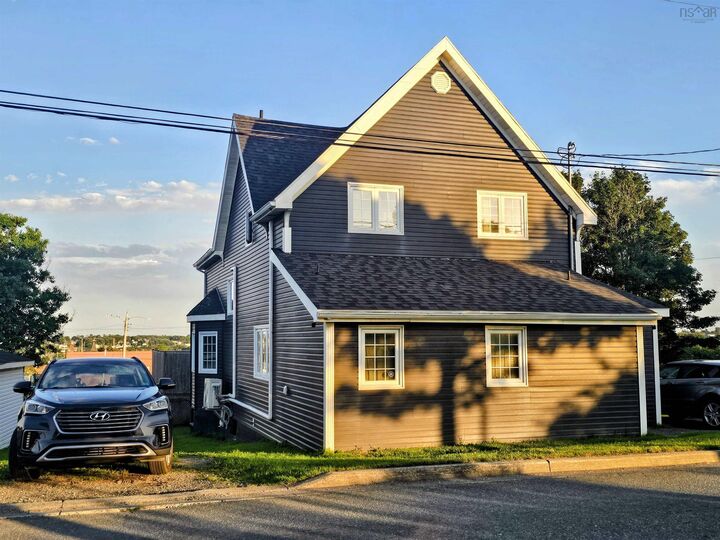 Property Photo:  7 Official Row  NS B1A 2W6 