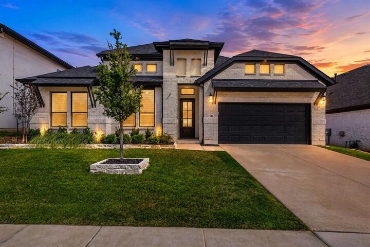 Property Photo: 7122 Doe Creek Lane TX 76226