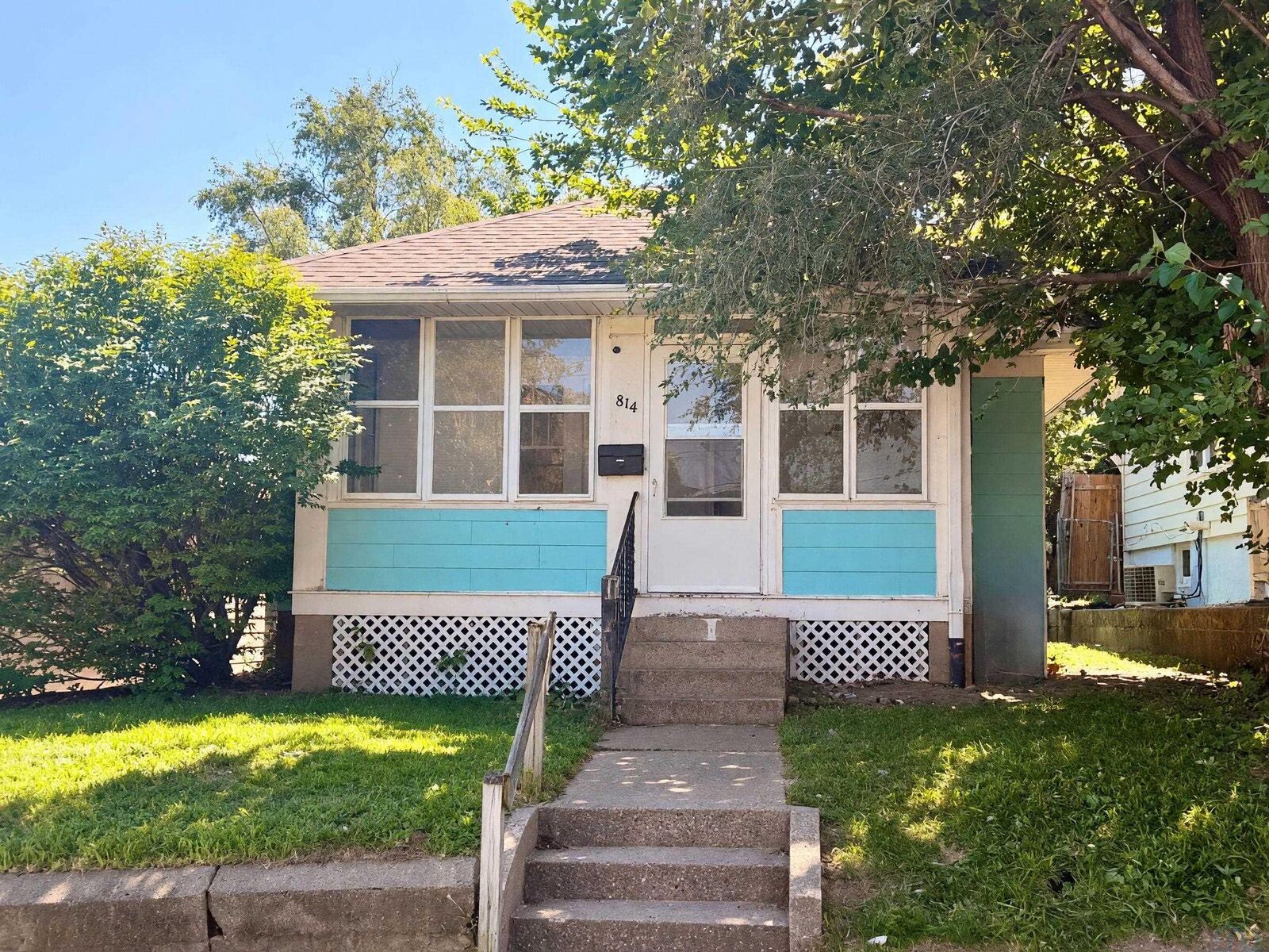 Property Photo:  814 16th Street  IA 51105 