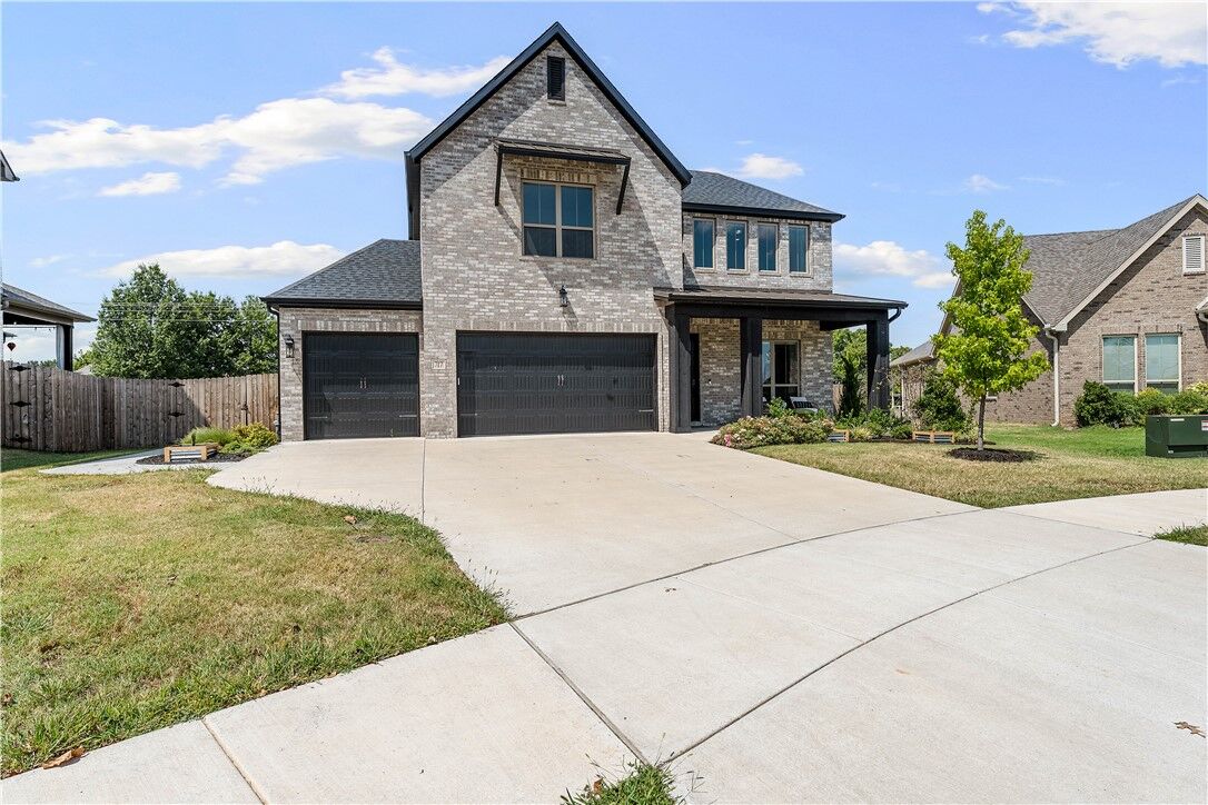 Property Photo:  717 Cannon Cove  AR 72718 