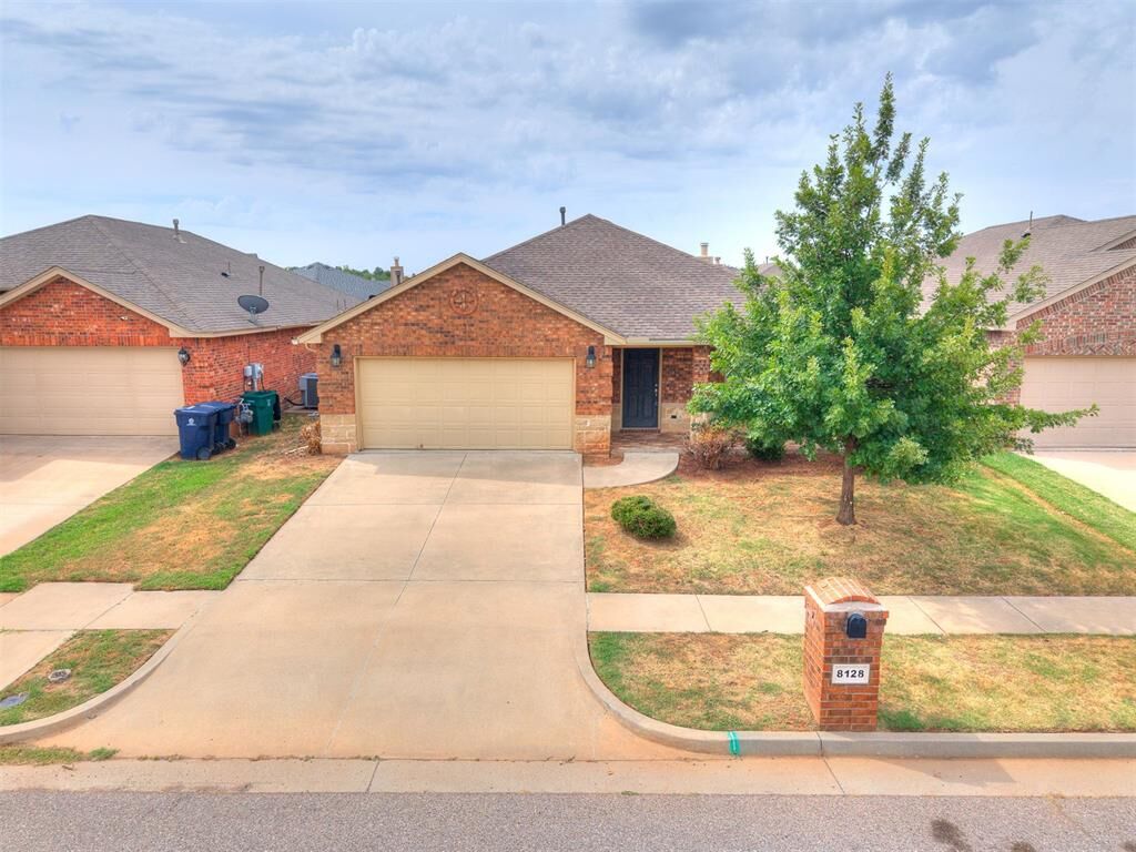 Property Photo:  8128 NW 107th Street  OK 73162 
