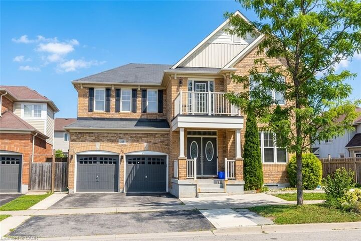 Property Photo:  358 Baldwin Drive Upper  ON N3C 0C2 