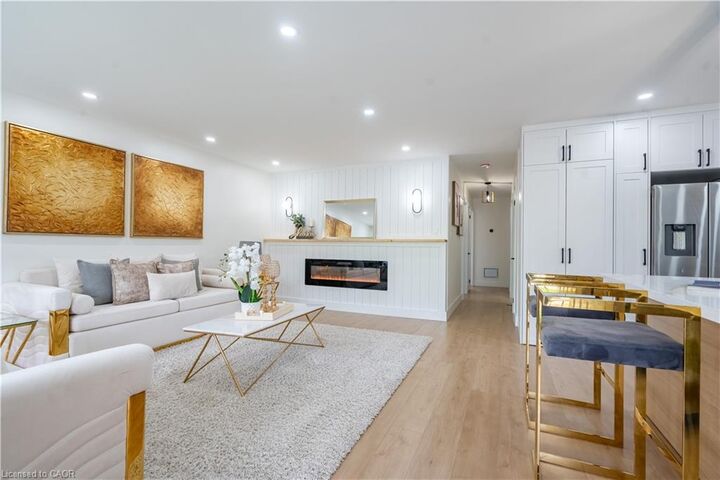 Property Photo: 23 Tyrone Drive ON L9C 2M6