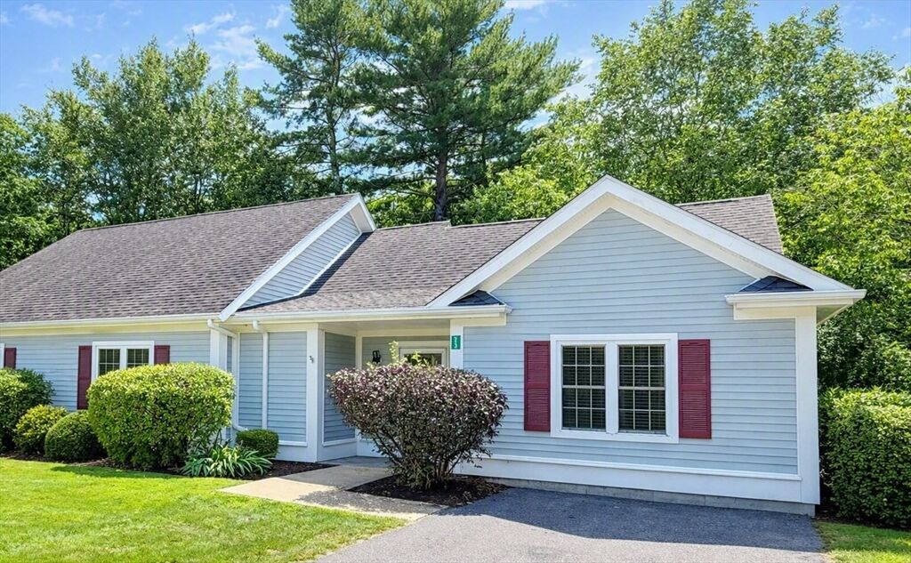 Property Photo:  23 Sandy Cir 23  MA 02347 