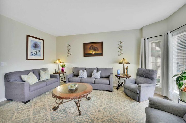 Property Photo:  47 Abel Close  AB T4R 2Y3 