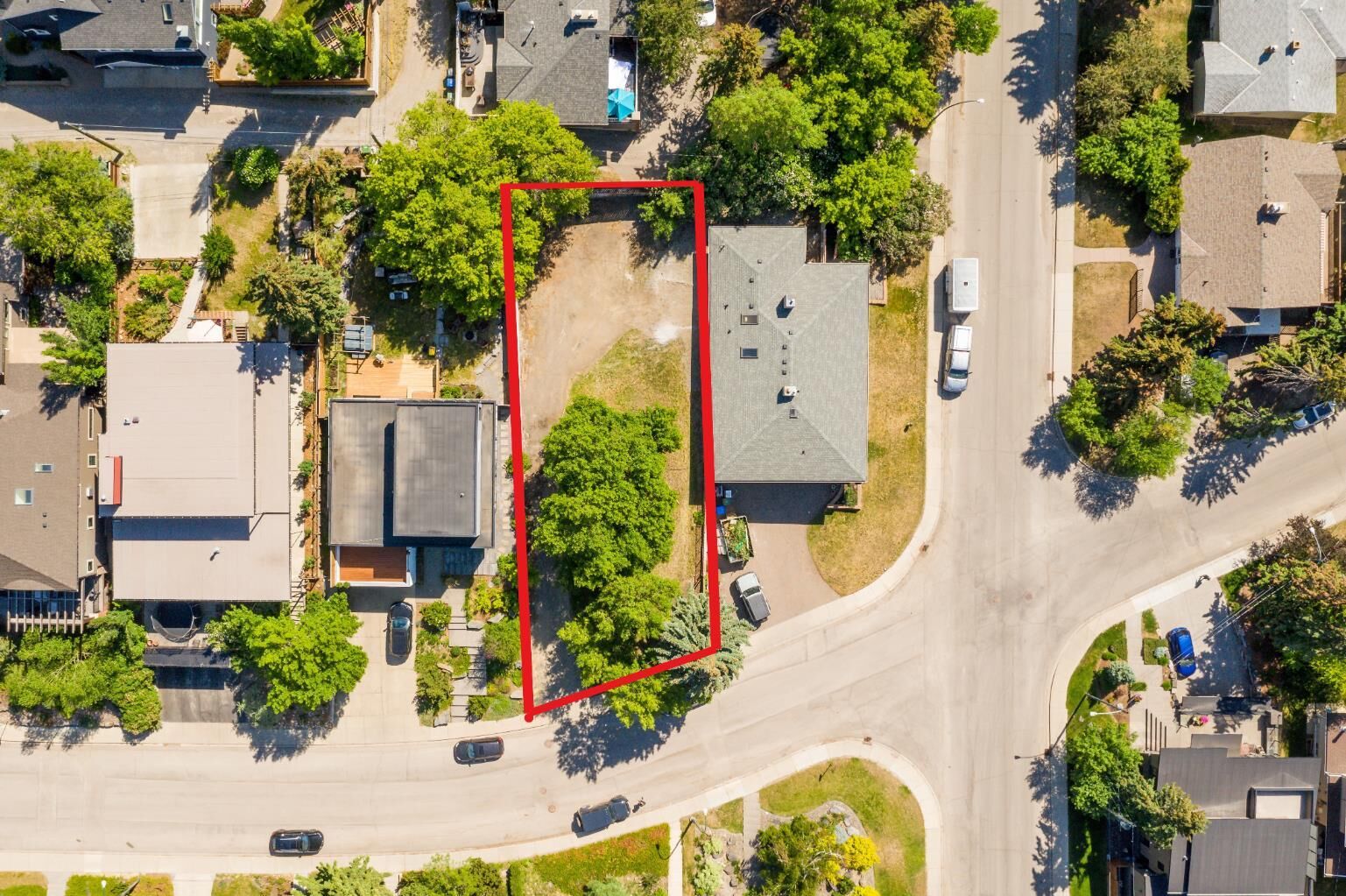 Property Photo: 1308 17A Street NW AB T2N 2E9