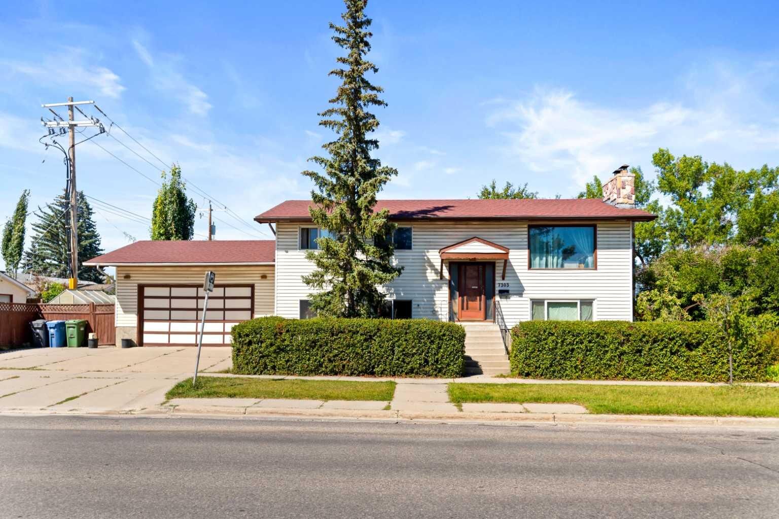 Property Photo: 7303 Huntington Street NE AB T2K 5B5
