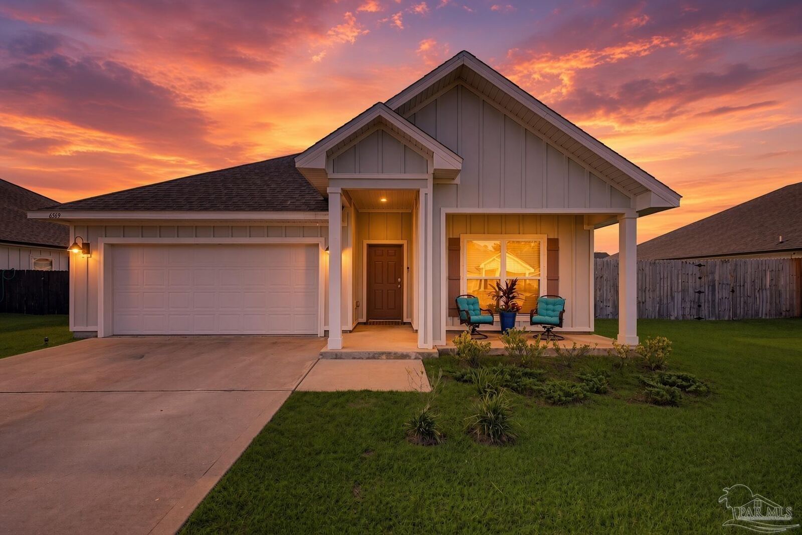 Property Photo:  6569 Forest Bay Ave  FL 32563 