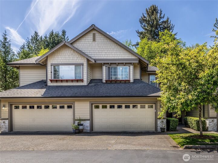 Property Photo:  13824 N Creek Drive 1702  WA 98012 