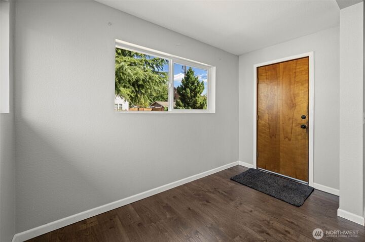 Property Photo:  281 S C Street  WA 98321 