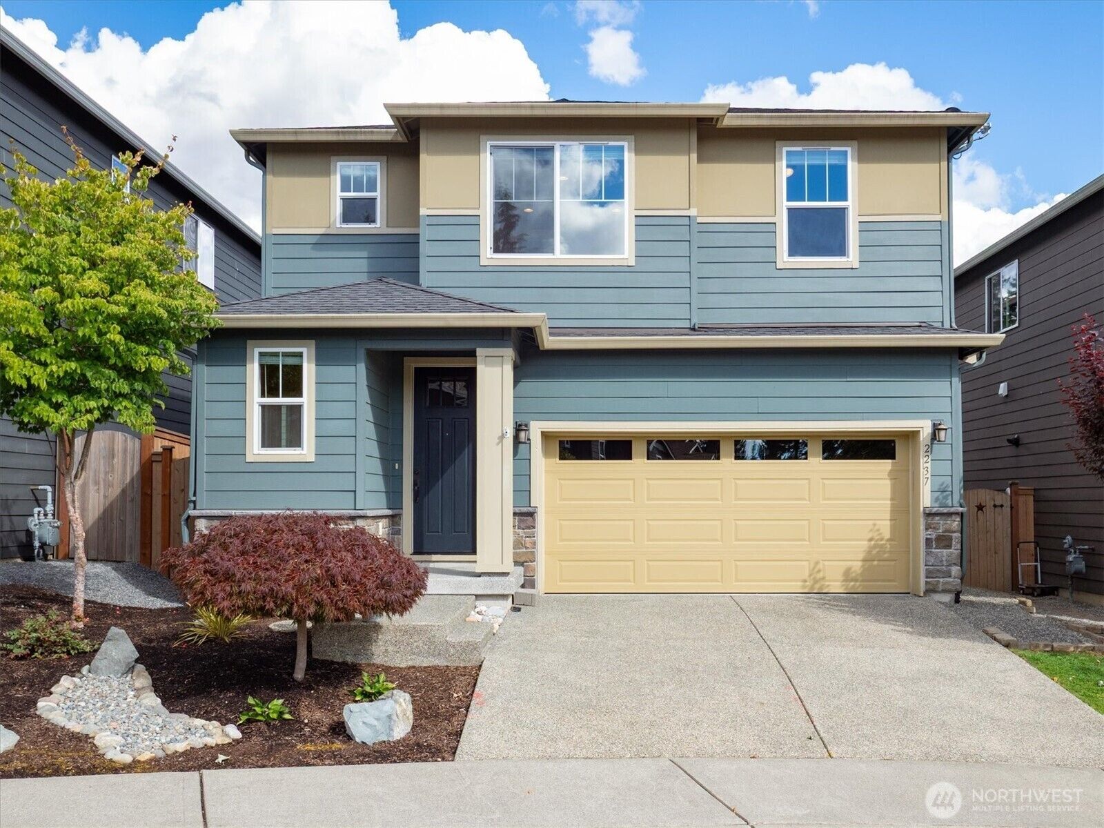 Property Photo:  2237  100th Drive SE  WA 98258 