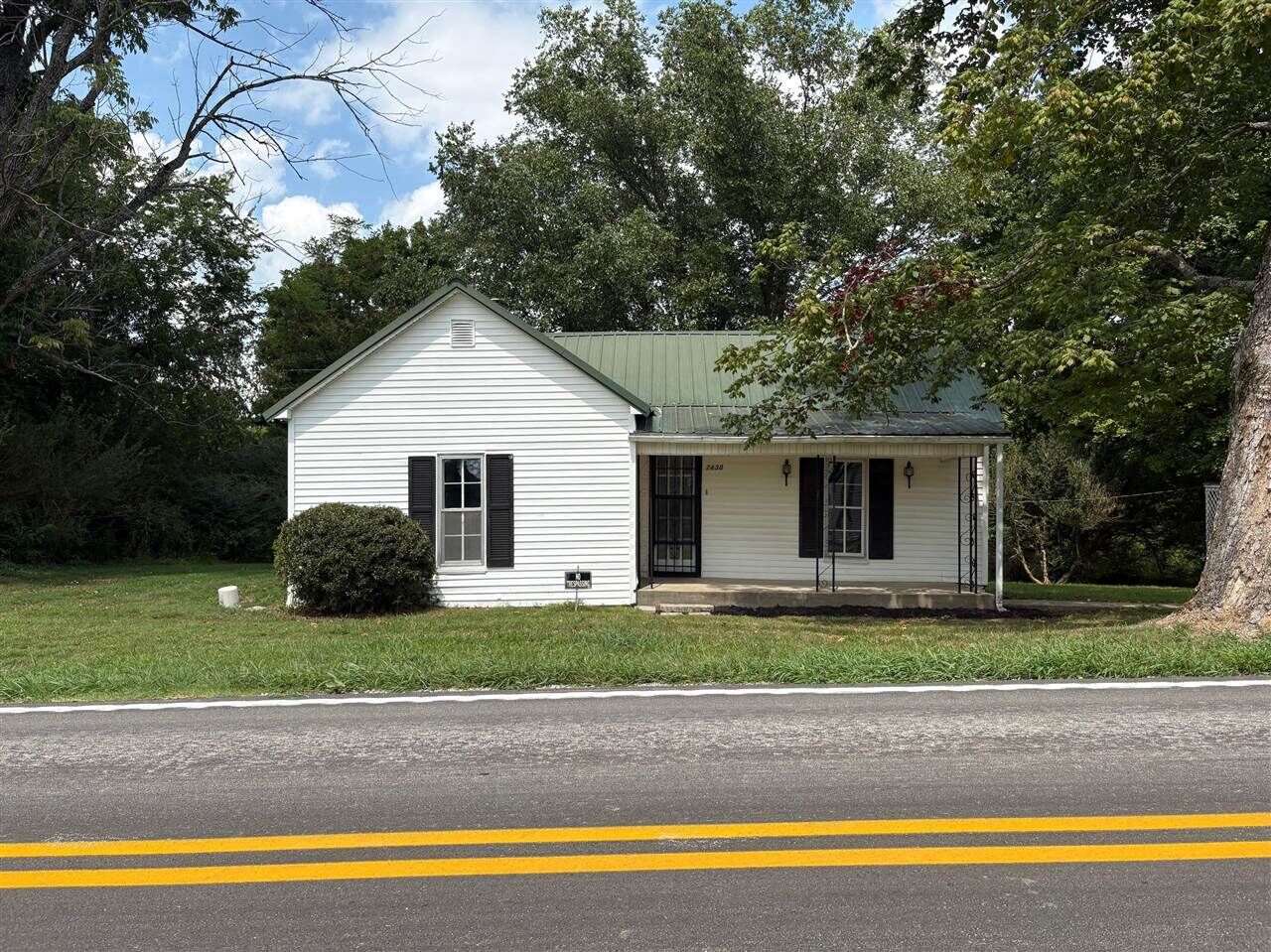 Property Photo:  7438 Old Bowling Green Road  KY 42141 