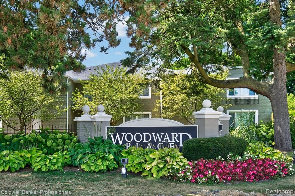 Property Photo: 1111 N Old Woodward Avenue 17 MI 48009