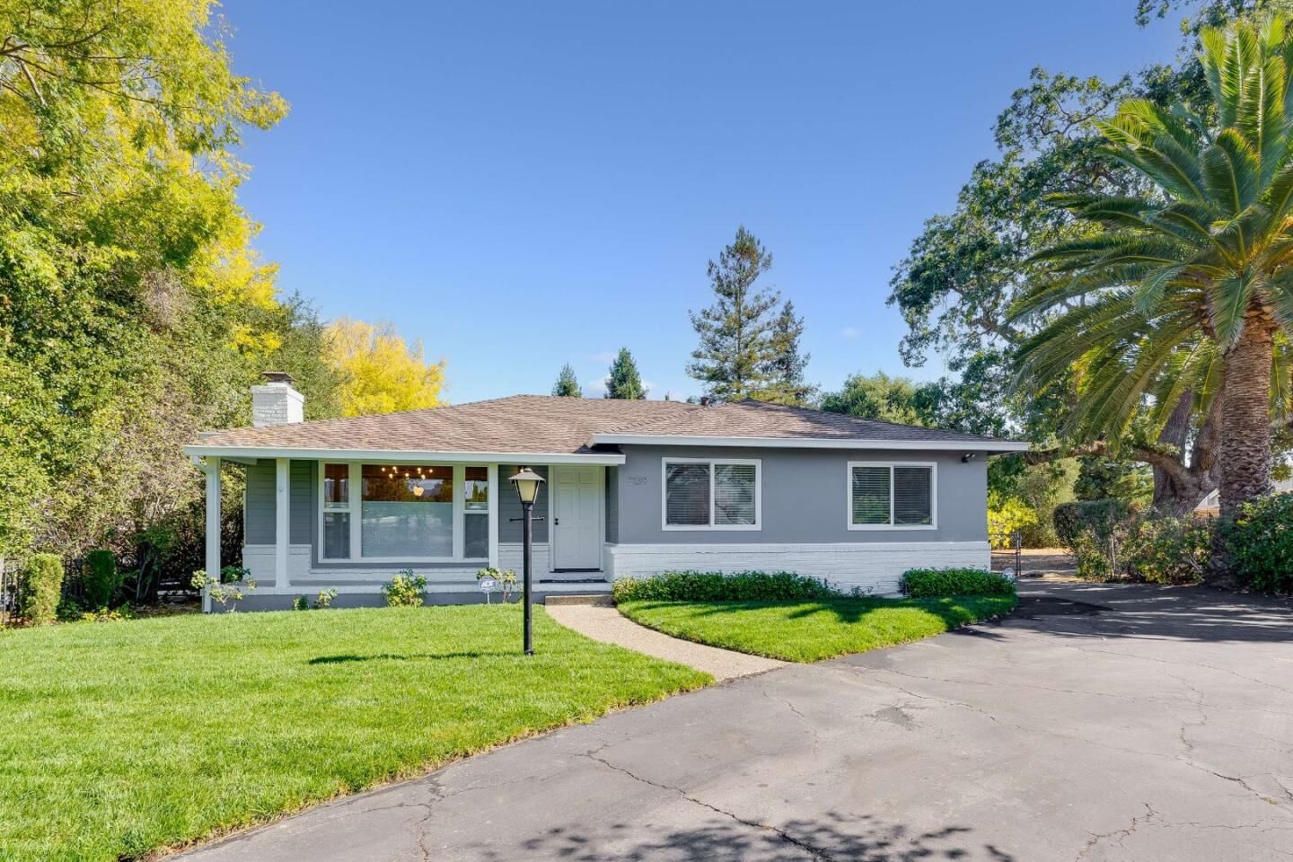 Property Photo:  2139 Alameda De Las Pulgas  CA 94061 