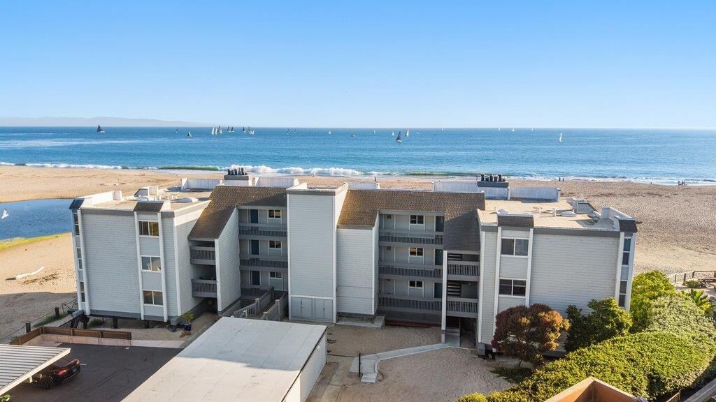 Property Photo:  22130 East Cliff Drive 2D  CA 95062 