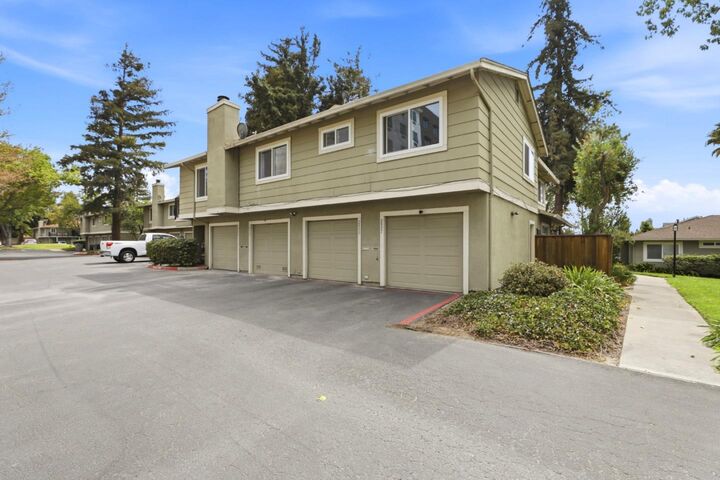 Property Photo: 2937 Rose Avenue CA 95127