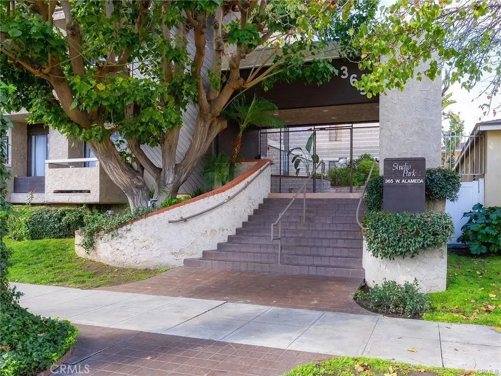 Property Photo:  365 W Alameda  CA 91506 