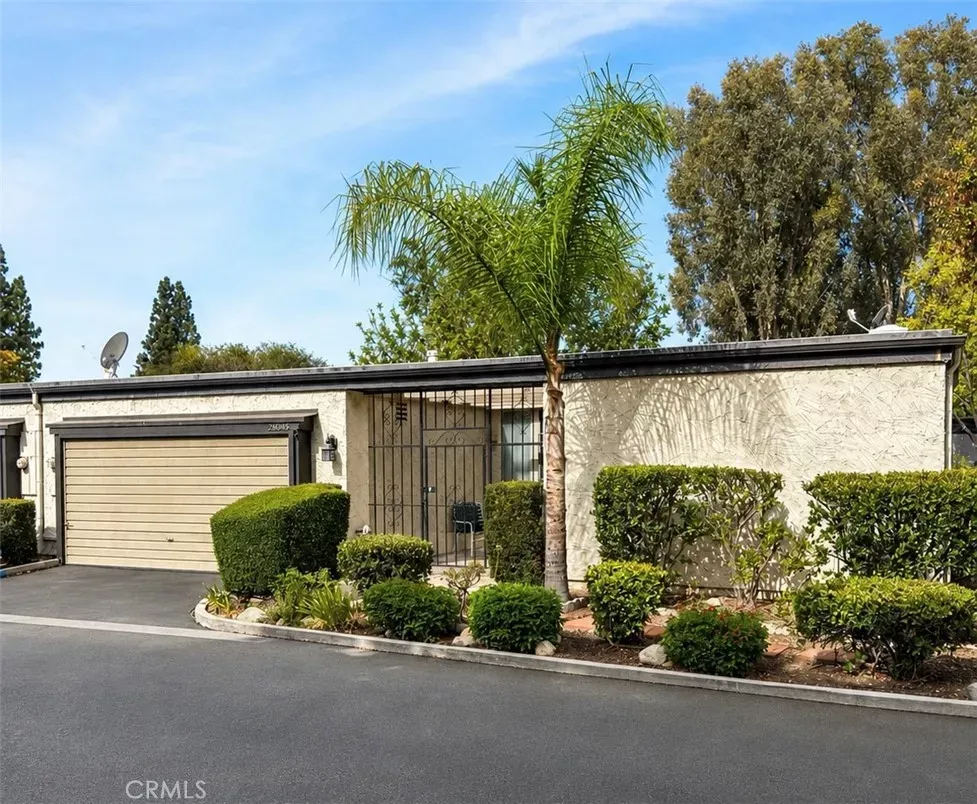 Property Photo:  28193 Buena Mesa  CA 92586 